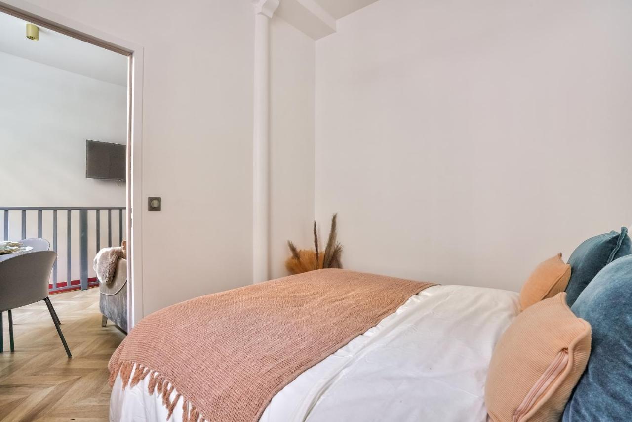 New Eiffel Tour ! Splendid In The Heart Of Appartement Parijs